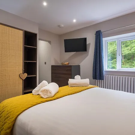 Bridge Howe Semesterbostad *